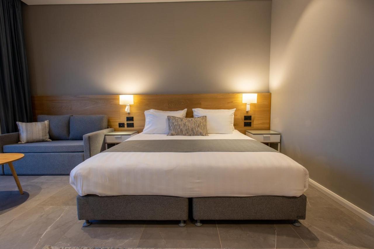 Logos Hotel In Yad Hashmona Εξωτερικό φωτογραφία